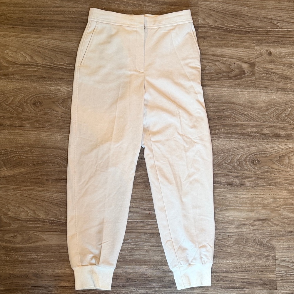 Aritzia Babaton Cream Jogger Pants Size: 8